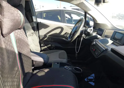 2017 BMW I3 94 Ah W/Range Extender z USA, uszkodzony, nr VIN WBY1Z8C31HV890357